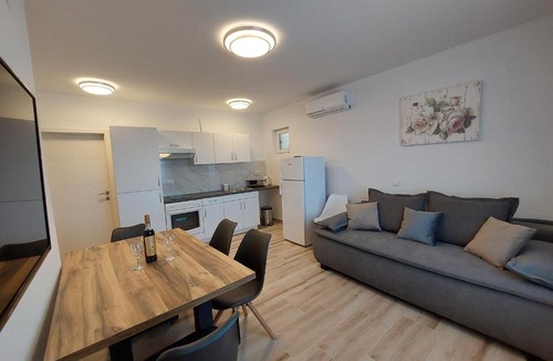 Mundanije Apartment | Apartments Velinka
