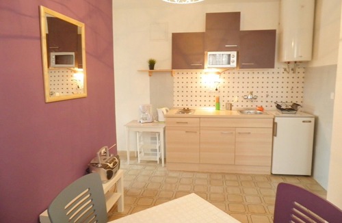 Supetarska Draga Apartment | Apartments Vesna, (14686), Supetarska Draga, hr