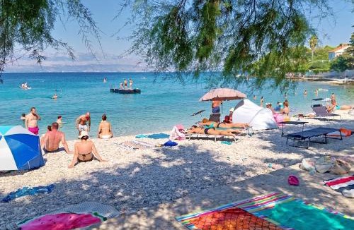 Sutivan Apartment | Apartments with WiFi Sutivan, Brac - 17825