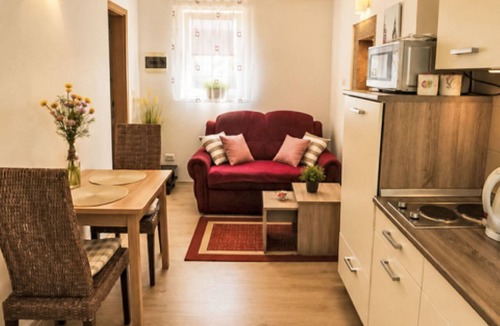 Buici Apartment | Appartement Silvy 3 in einem Steinhaus im istris by Interhome