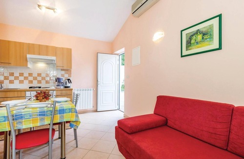 Sucici Apartment | Awesome apartment in Moscenicka Draga