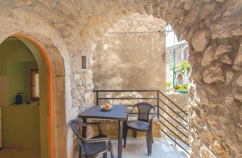 Omisalj Apartment | Awesome apartment in Omisalj