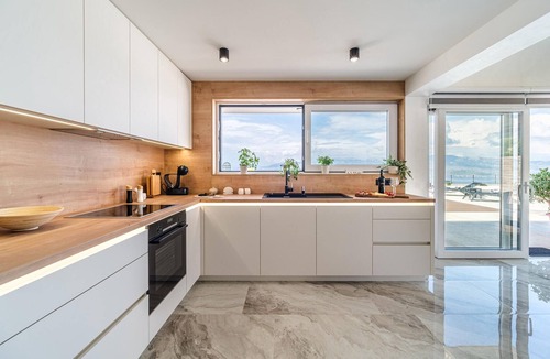 Supetar House | Awesome home in Splitska- Supetar