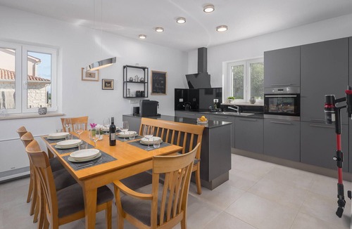 Buzinija House | Awesome home in Buzinija with private swimming pool, can be inside or outside
