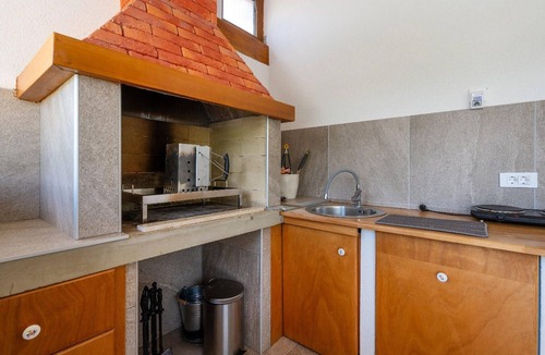 Purgarija Cepic House | Awesome home in Krsan with private swimming pool, can be inside or outside