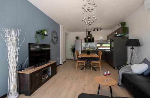 Boljevici House | Awesome home in Krsan with sauna