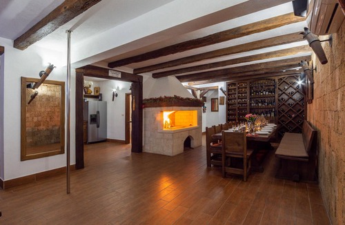 Moca House | Awesome home in Makarska with sauna