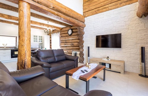 Slunj House | Awesome home in Slunj