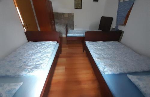 Karlobag Apartment | Baške Oštarije - kuća za odmor