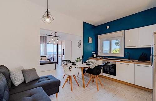 Prigradica Apartment | Beach front apartment in Prigradica