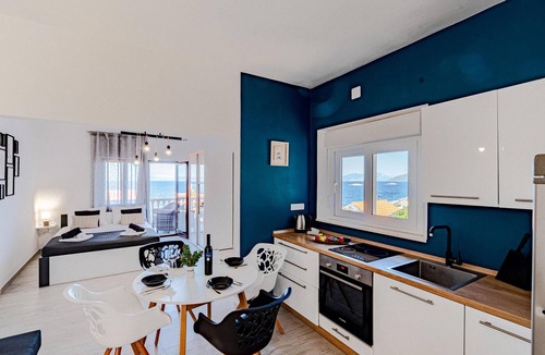 Prigradica Apartment | Beach front apartment in Prigradica