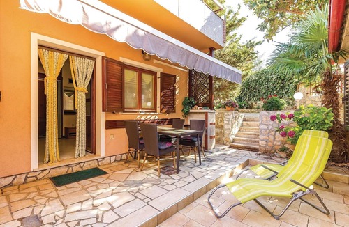 Peroj Apartment | Beach front apartment in Vodnjan