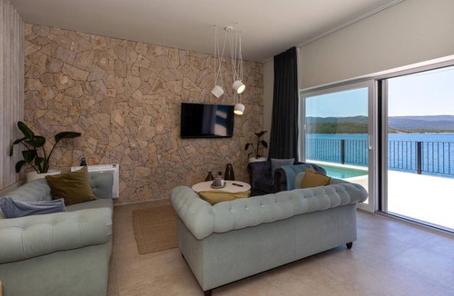 Klek House | Beach front home in Klek with sauna