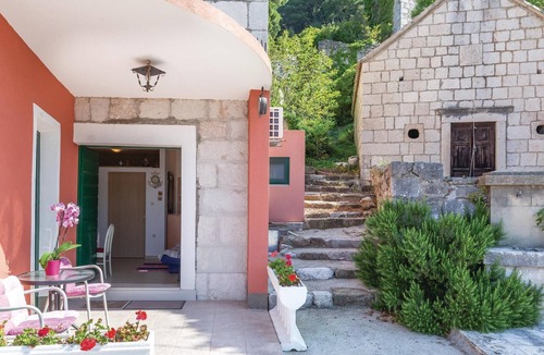 Podgora House | Beach front home in Podgora with WiFi
