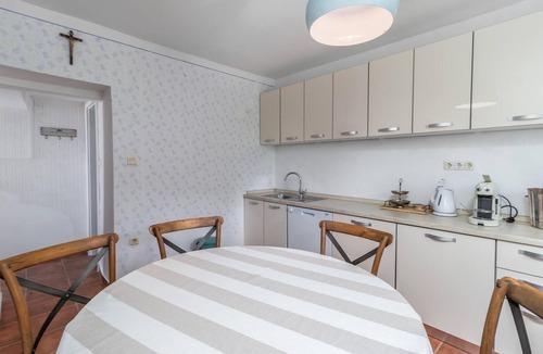 Palit House | Beach front home in Rab