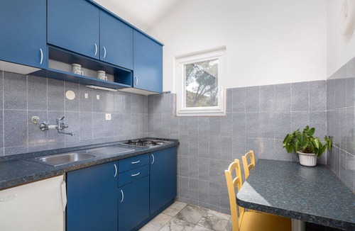 Grebastica Villa | Beachfront Villa Blue Bay with Pool