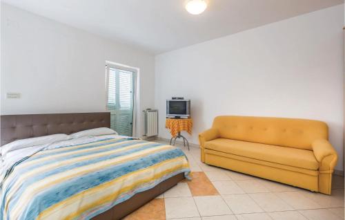 Sucici Apartment | Beautiful Apartment In Moscenicka Draga