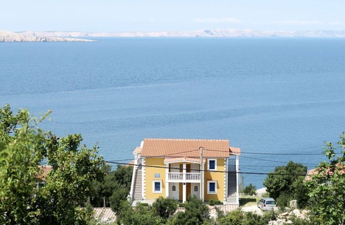 Prizna Apartment | Beautiful apartment for 2 people with WIFI, A/C, TV and terrace