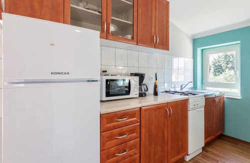 Barbariga Apartment | Beautiful apartment in Betiga with WiFi