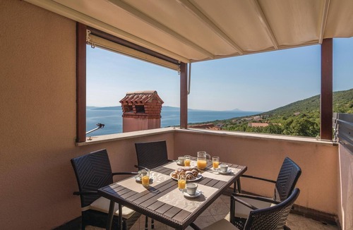 Ravni Apartment | Beautiful apartment in Labin with house sea view
