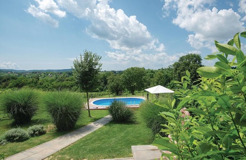 Jalzabet House | Beautiful home in Varazdinske Toplice