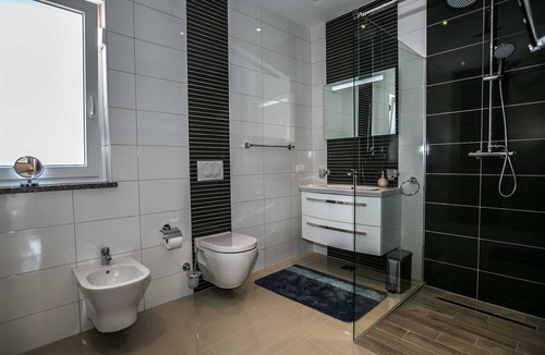 Skrbcici House | Beautiful holiday house MARIS II with heated pool
