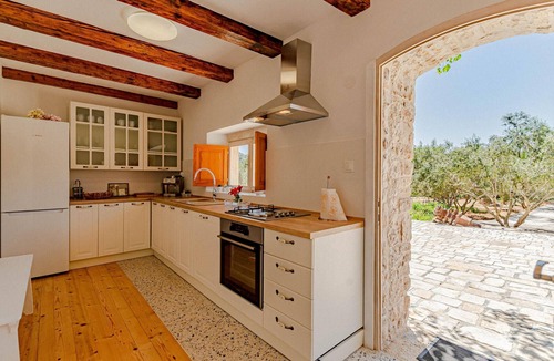 Potirna House | Beautiful home in Blato