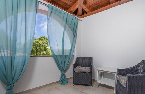 Rasopasno House | Beautiful home in Rasopasno with sauna