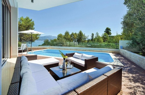 Slatine House | Beautiful home in Slatine