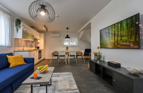 Gornji Kneginec House | Beautiful home in Turcin with sauna