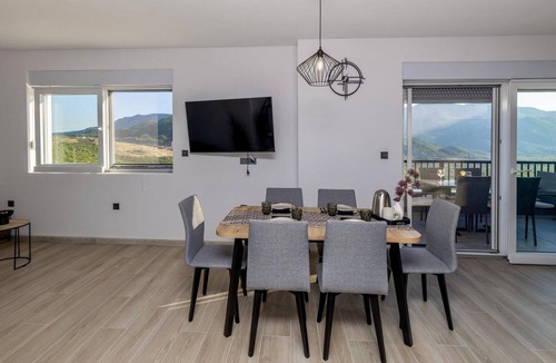 Vrgorac House | Beautiful home in Vrgorac