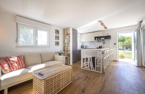 Brisevo House | Beautiful home in Zerava