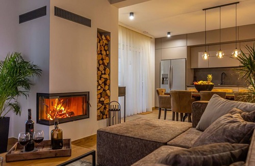 Bribir Villa | Beautiful private villa for 10 people with hot tub, WIFI, private pool, A/C, TV and terrace