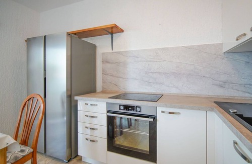 Prizna House | Beautiful private villa for 10 people with WIFI, A/C, TV, terrace and pets allowed
