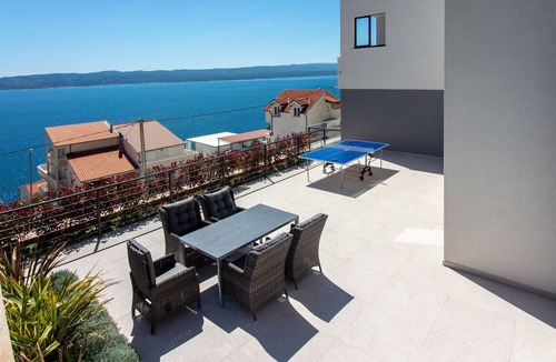 Pisak Villa | Beautiful Villa Canalia