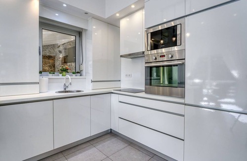 Sarsoni House | Beautiful villa for 6 people with A/C, WIFI, private pool, TV and terrace