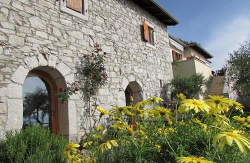 Poljane Villa | CaStella