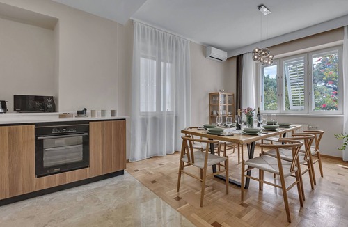 Makarska Old Town Villa | Charming 4-bedroom villa with Stunning views- Makarska Promenade
