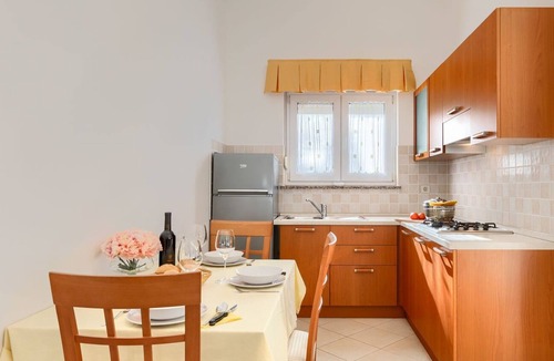 Galizana Apartment | Charming apartment with baby crib, playground, barbecue, WiFi