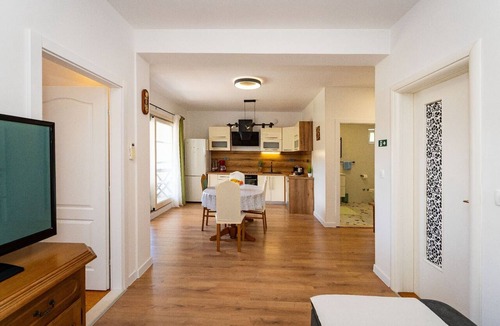 Peracko Blato Apartment | Comfort Two Bedroom Apartment (Pero)