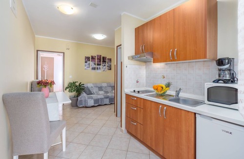 Spadici Apartment | Cosy apartment just 400 metres from the beach with parking, washing machine and garden