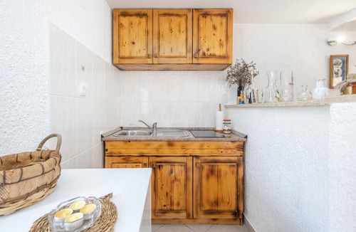 Novi Vinodolski House | Cottage with sea view and great views of the surrounding countryside.