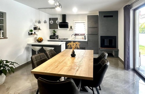 Rezanci Apartment | Cozy apartment in Svetvincenat