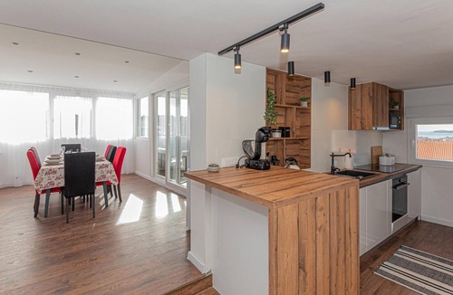 Brodarica House | Cozy home in Brodarica