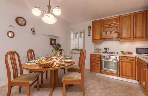 Predoscica House | Cozy home in Predoscica with WiFi