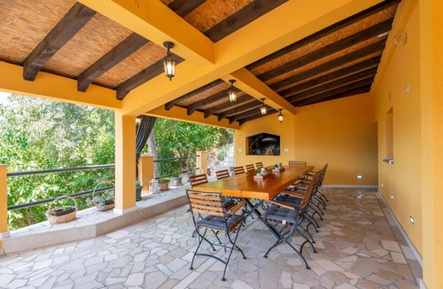 Donji Prolozac House | Cozy home in Prolozac with outdoor swimming pool