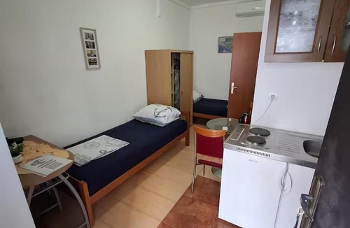 Plisac Apartment | Cozy Room in Šibenik Center