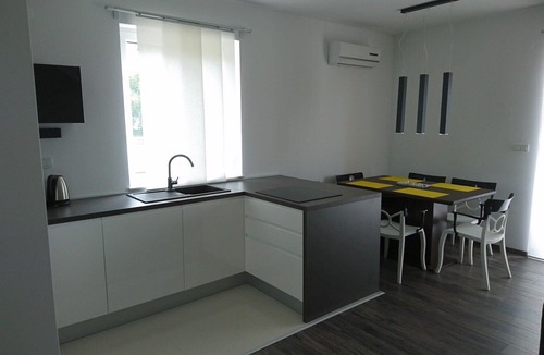 Kampor Apartment | Del Mar / Apartment Del Mar 4a