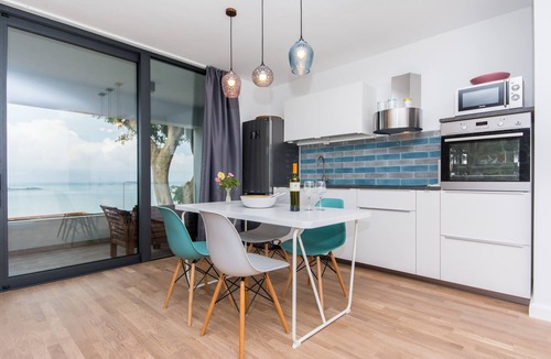 Zupa dubrovacka Apartment | Dreamhouse Soline Sea View, Pool and Jacuzzi Luxury Apartment
