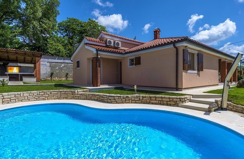 Farini House | Family friendly house with a swimming pool Višnjan, Central Istria - Središnja Istra (K-25128)